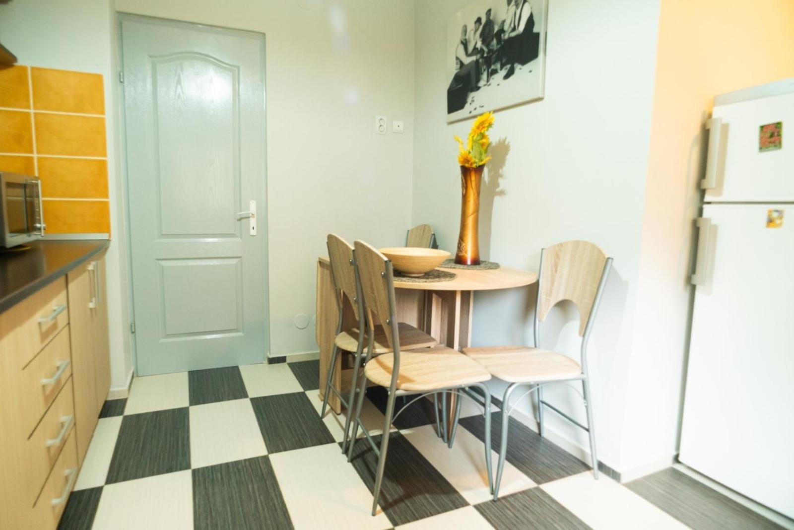 Apartament Dacul Hunedoara Oda fotoğraf